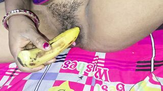 Banana inside pussy banana ???? sex desi village bhabhi