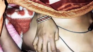 desi wife handjob with her hasband