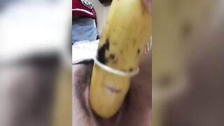 Asian Amateur Stuffs Banana in Her Pussy