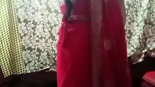 Bhabhi's Friend Started Fucking Her Alone in the Room