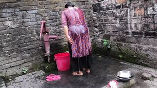 I see aunty taking a bath naked in the washroom I hugged her and started fucking her in the ass