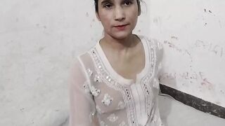 X videos dikha kar step sister ko paise dekar jabar dasti pela