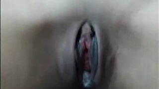 Creamy Pussy Squirts on Webcam