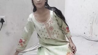 School girl ne homwork nhi karne par sir ne jabar dasti pela