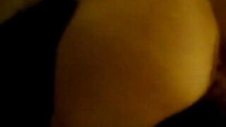 Svensk amatör brud blir knullad hårt i pov -video
