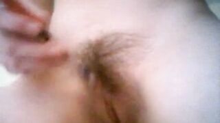 Die haarige Masturbation -Webcam -Show von Deutsch Amateur