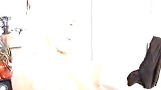 Dansk husmor prøver amatørporno