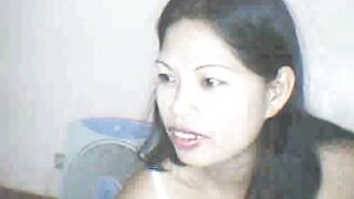 Dimples, a Filipina MILF, Performs on Webcam