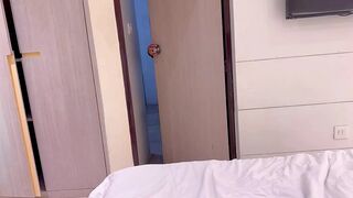 Jab Bathroom Me Nahate time Sofia ne manga Danish se Towel fir hua zabardast sex.