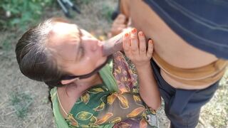 Hot Virgin buaa apne bhatij se Jungle me chudai, jungal me chote bhatij ne bhua ki frist time chudai