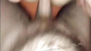 Éjaculation anale pour amateur française
