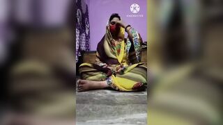 Indian Aunty Fingering Her Sexy Pink Pussy