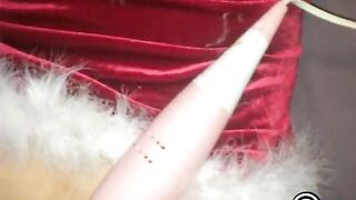 French Milf Noel Masturbates With Vibrator For Xmas