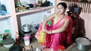 Telugu aunty full romance with her car driver in outdoor Agent Bathroom