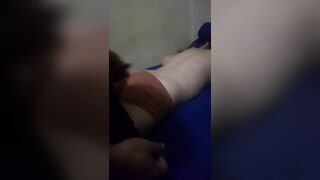 Put a small dick into the pussy of a beautiful BF