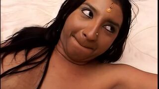 Indian Wife cheats on Husband – Hindi