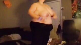 Big-Ass BBW Girl Dancing on Webcam