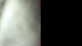 Hardcore amatørpar ved hjælp af sexlegetøj derhjemme